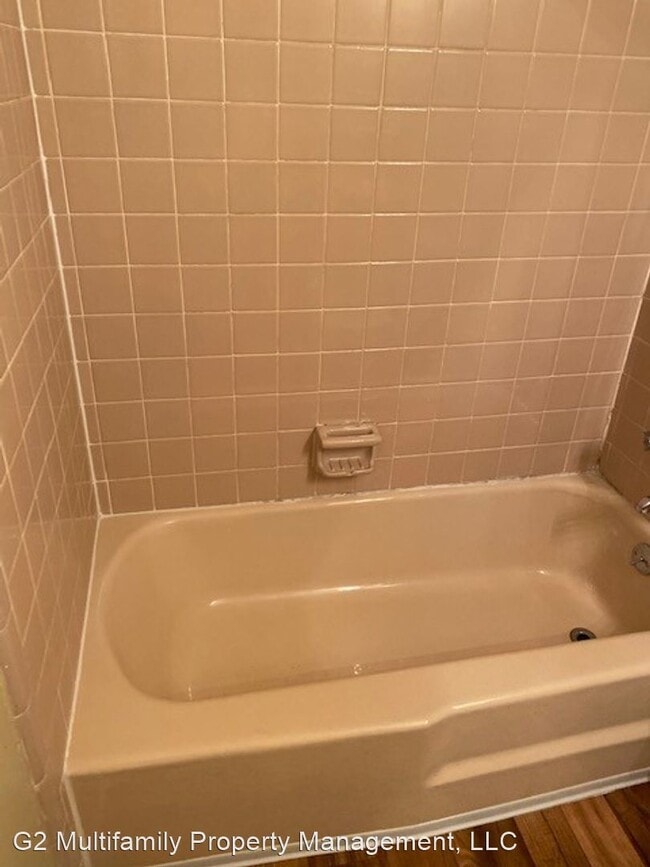 Building Photo - 1000 Arrowhead Trail