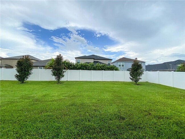 Building Photo - 15257 Night Heron Dr
