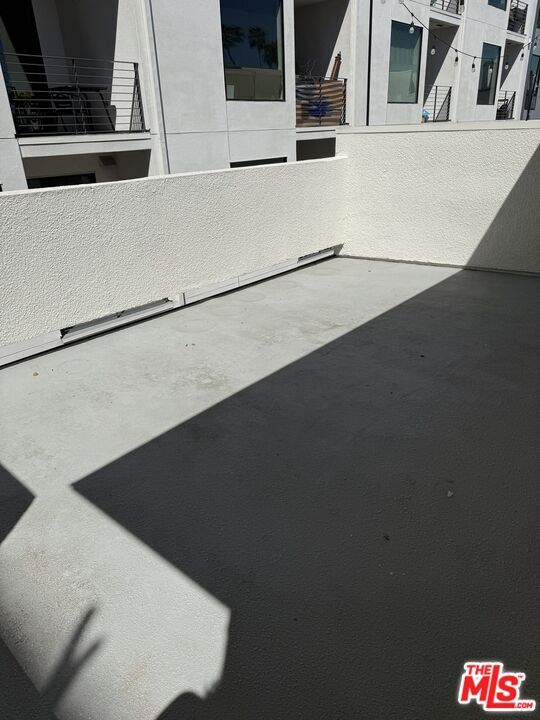 Building Photo - 3675 Keystone Av