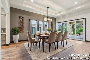 Building Photo - 661 inner