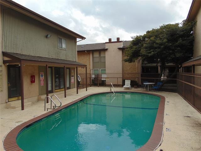 Building Photo - 12806 Midway Rd