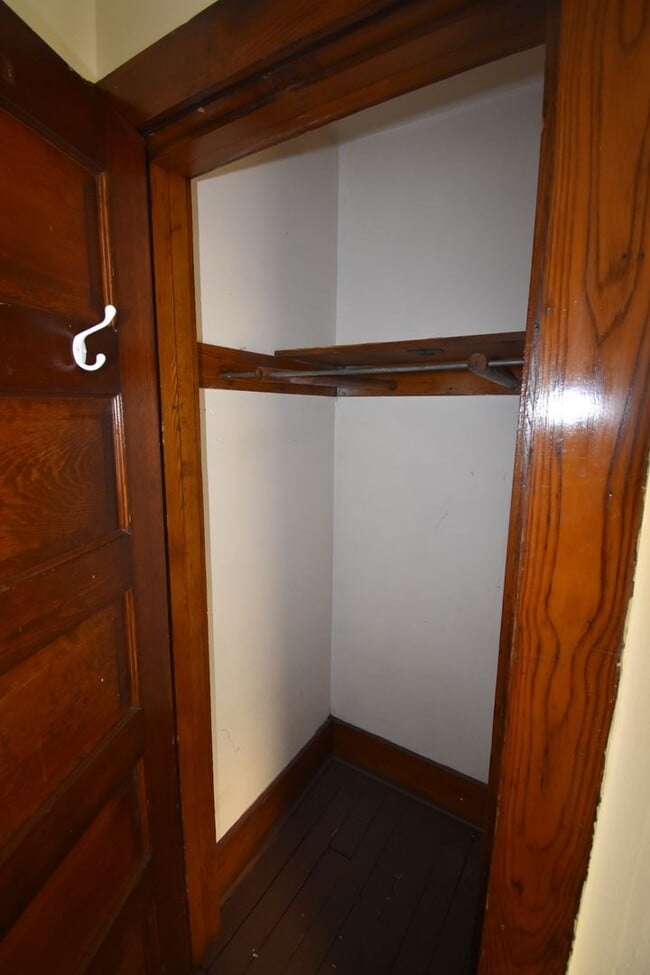 Building Photo - 22 S Highland St