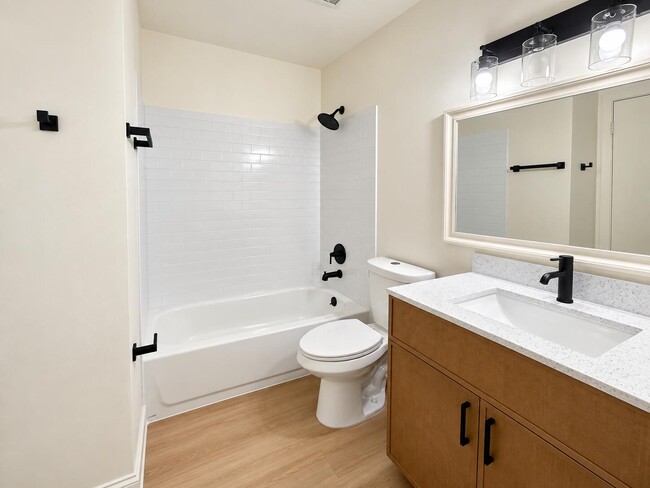 Building Photo - 1172 Coral Club Dr