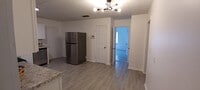 Building Photo - 9124 8th Ave