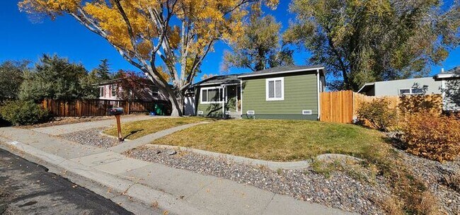 Building Photo - For Rent 2 Bedroom 1 Bathroom 1 Car Garage