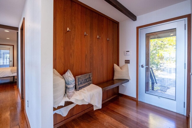 Building Photo - 11988 Cabana Shores Dr