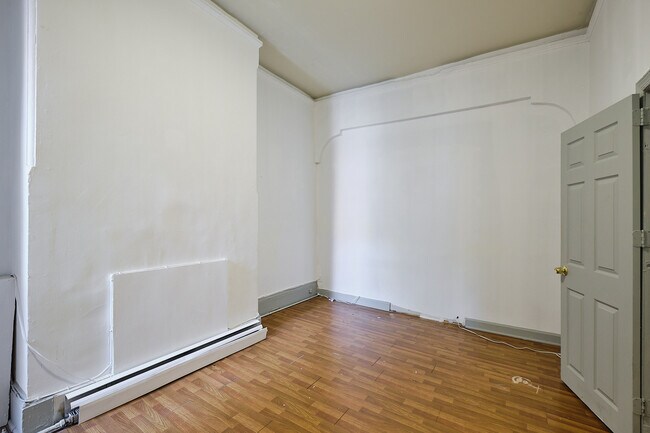 Building Photo - 611 Florida Ave NW
