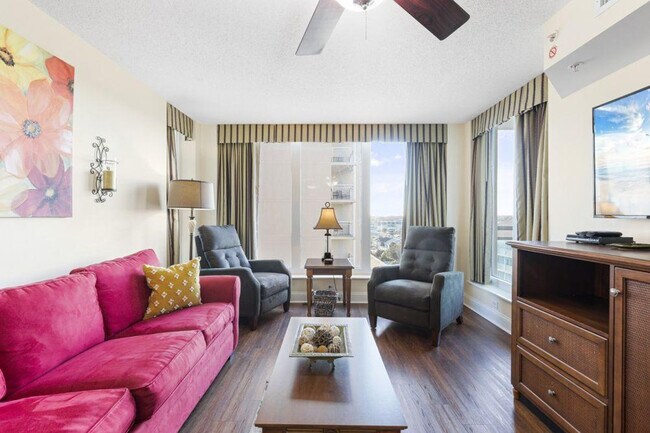 Building Photo - 1321 S Ocean Blvd