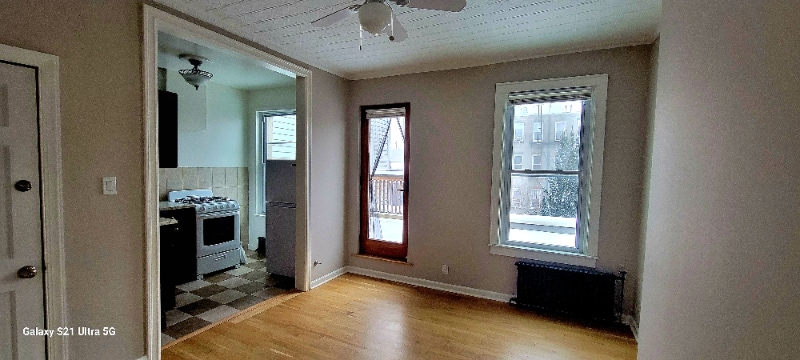 Building Photo - 677 Leonard St