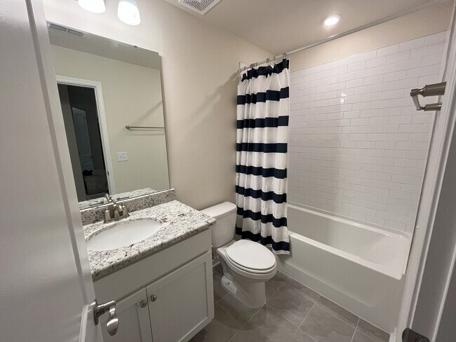 Building Photo - GREAT 3 bedroom 2.5 bath HOME IN WENDELL!