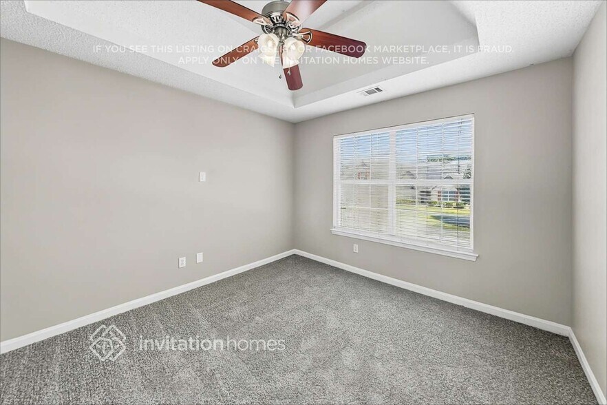 Building Photo - 6864 Foxfire Pl