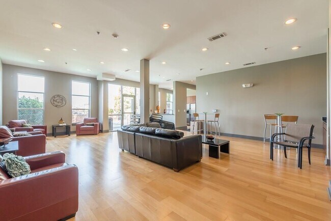 Building Photo - 2630 Talley St