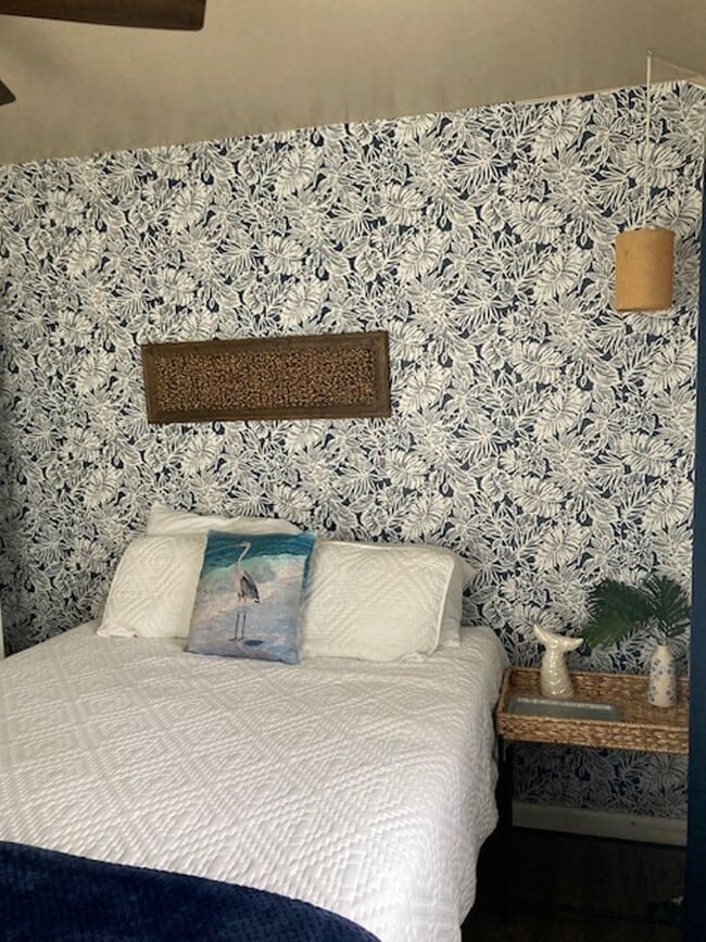 Building Photo - Furnished Long Beach 2 Bedroom