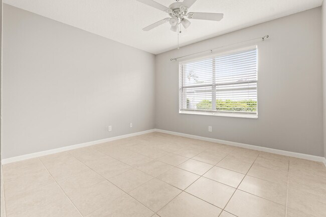 Building Photo - 1209 Pine Sage Cir