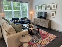 Building Photo - 5069 Aldersgate Dr
