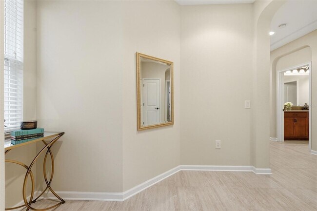 Building Photo - 29241 Perilli Pl
