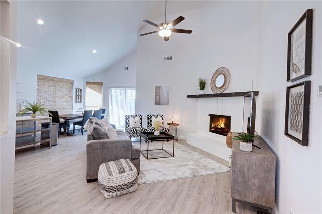 Primary Photo - 9636 Hathman Ln