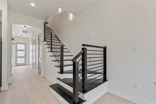 Building Photo - 4505 Phlox St