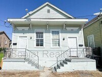 Building Photo - 2215 N Galvez St