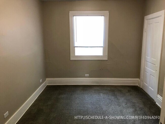 Building Photo - 134 W Michigan St