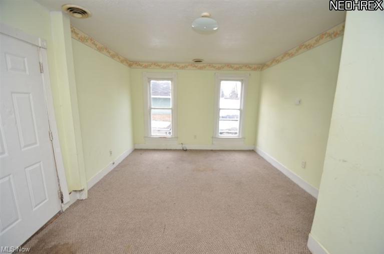 bdrm - 1335 W 3rd St