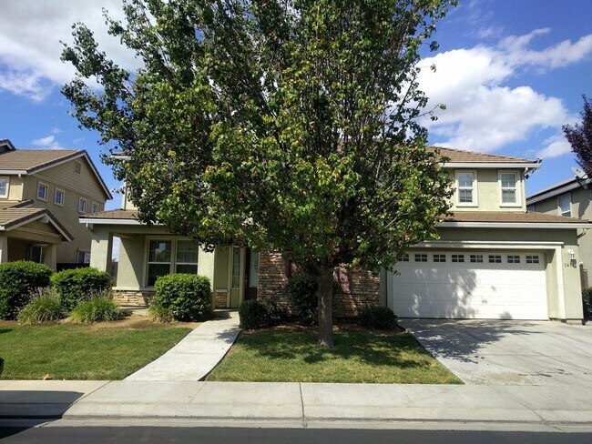 Building Photo - Gated Community Stunner ready to be called...