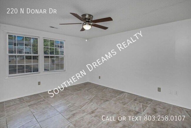 Building Photo - 220 N Donar Dr