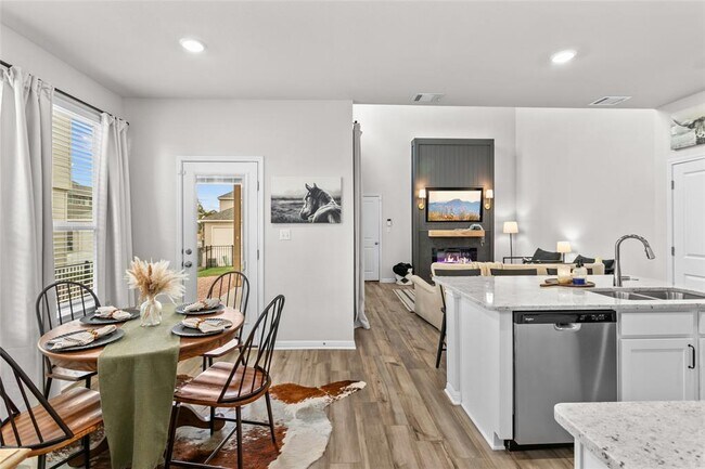 Building Photo - 376 Lost Mine Peak Ln