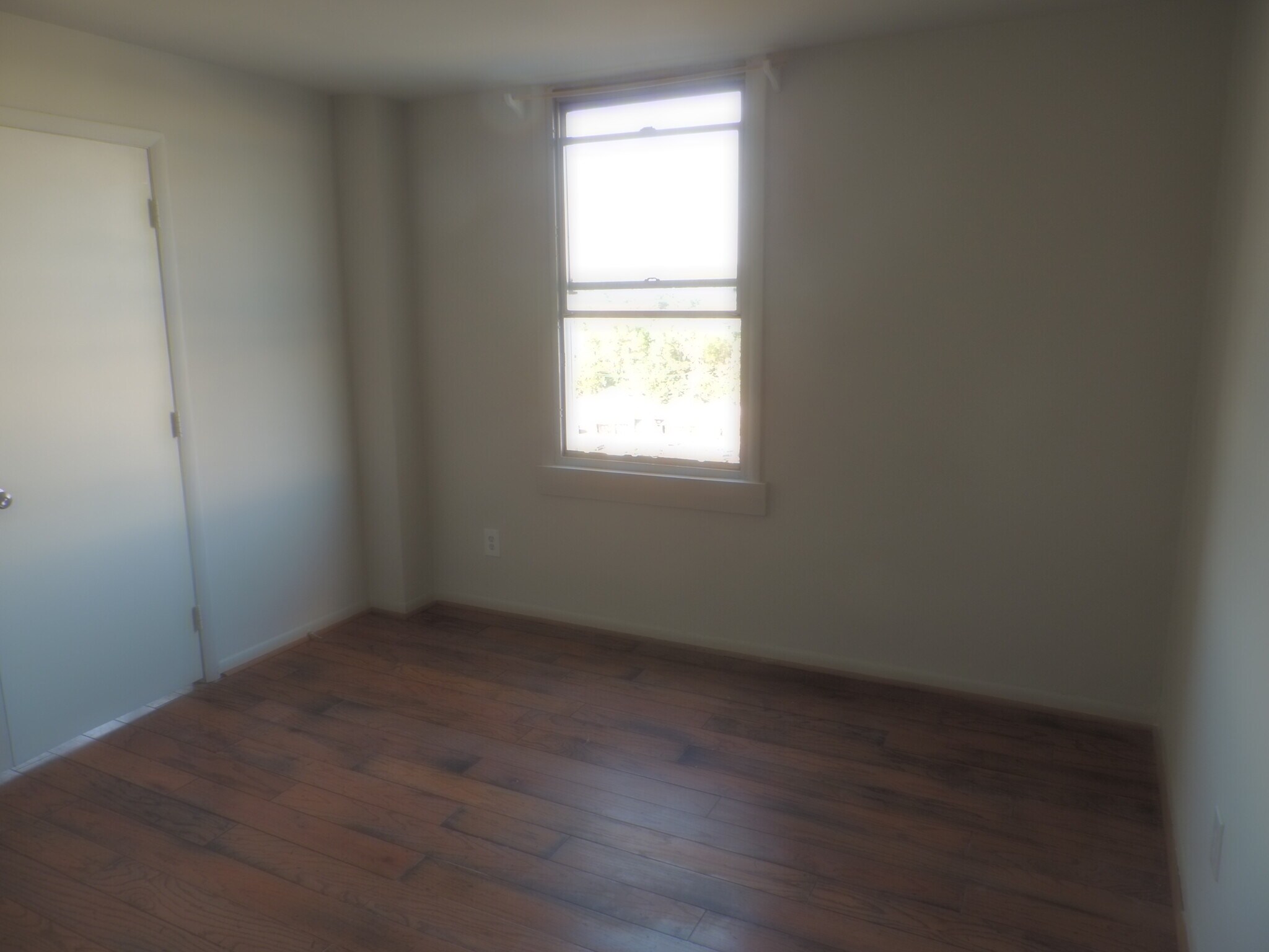 Building Photo - 4600 Duke St