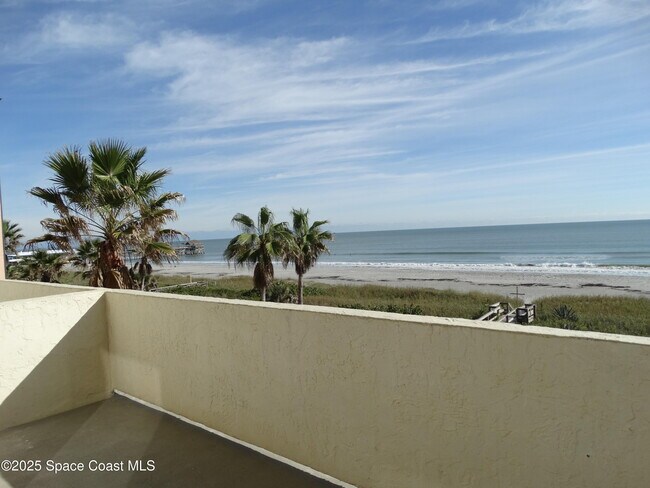 Building Photo - 5050 Ocean Beach Blvd