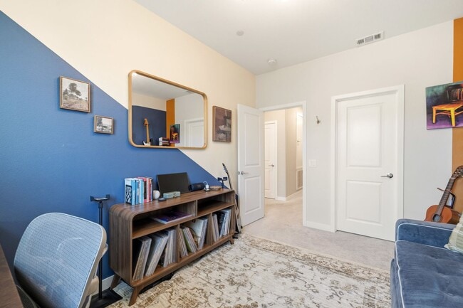 Building Photo - 27233 W Red Willow Ct