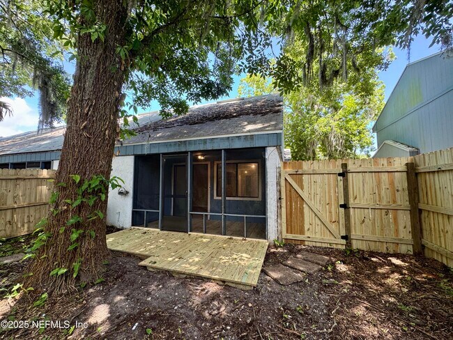 Building Photo - 2964 Songbird Dr