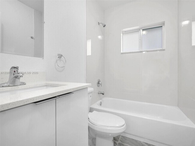 Building Photo - 2448 NW 42nd St