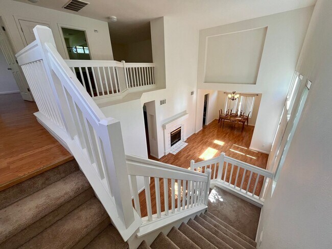 Building Photo - Bright & Spacious 4BR/3BA Home in Desirable East Davis – 1,980 Sq Ft