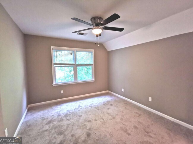 Building Photo - 2411 Magnolia Springs Ct