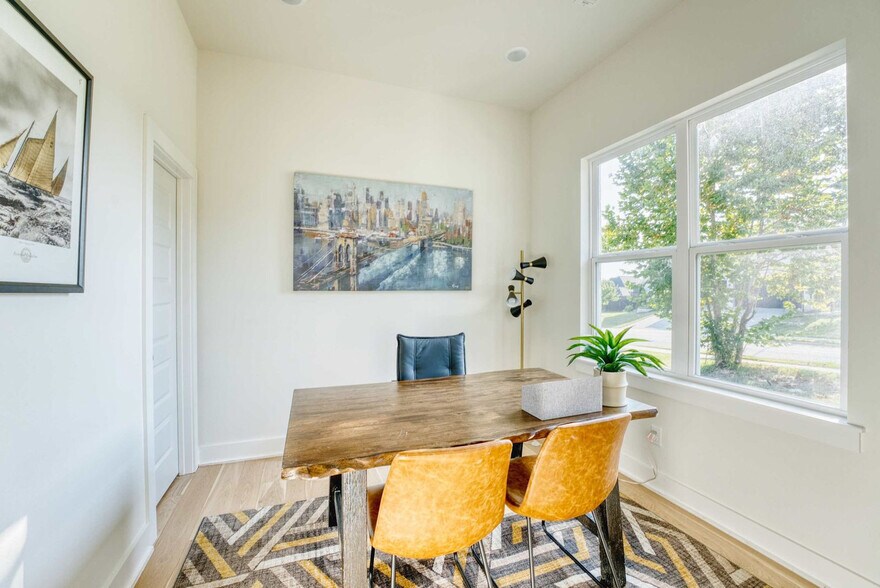 Building Photo - 1421 Lee St