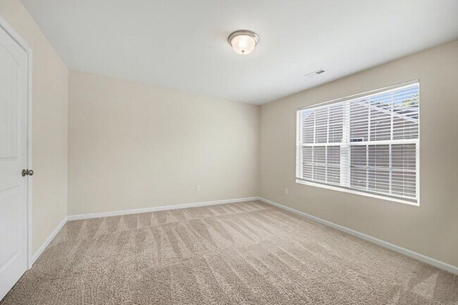 Building Photo - 3874 Copperfield Ct