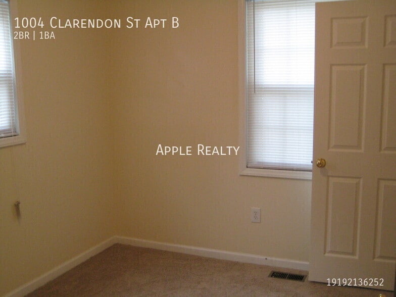 Building Photo - 1004 Clarendon St