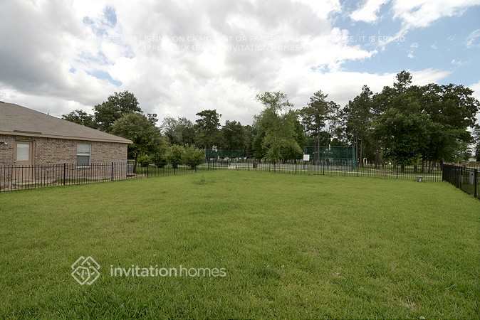 Building Photo - 28910 Rio Grande River Dr