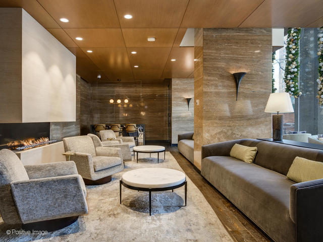 Building Photo - 1030 N State St