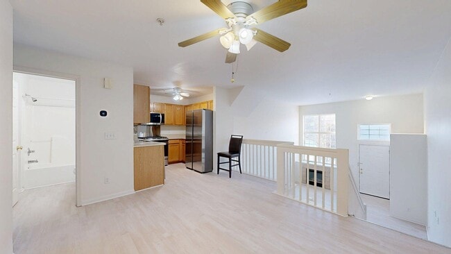 Building Photo - 1906 Lindsay Ln