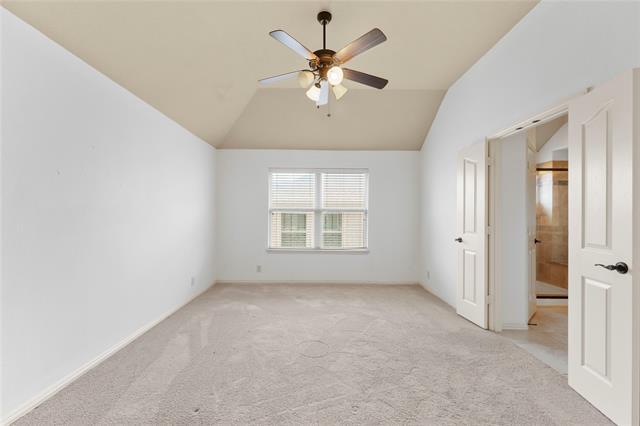 Building Photo - 1204 E Shawnee Dr