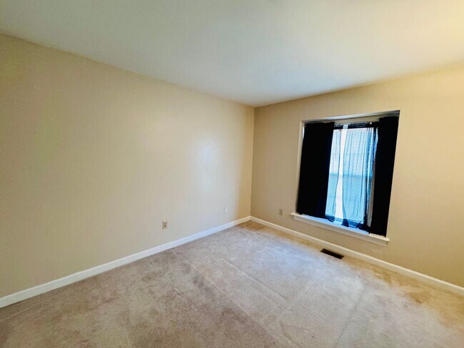 Building Photo - Conveniently located near Langley Air Force Base!