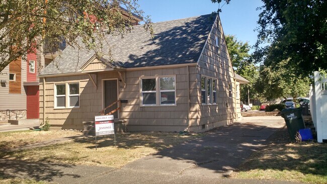 Primary Photo - Vintage 2-Story 4BD/2BA Campus-Area Home!