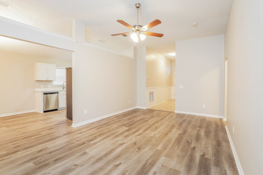 Building Photo - 1316 North St