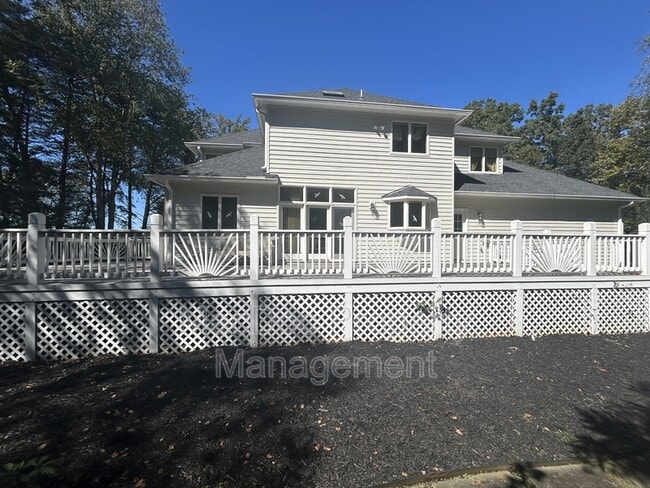 Building Photo - 11103 Fawn Lake Pkwy
