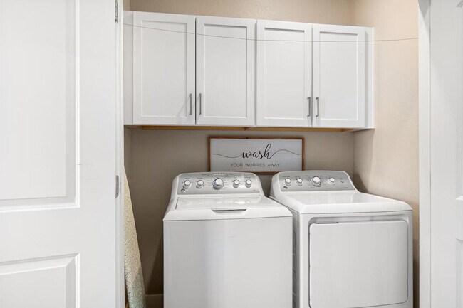 Building Photo - 9912 E 61st Ave