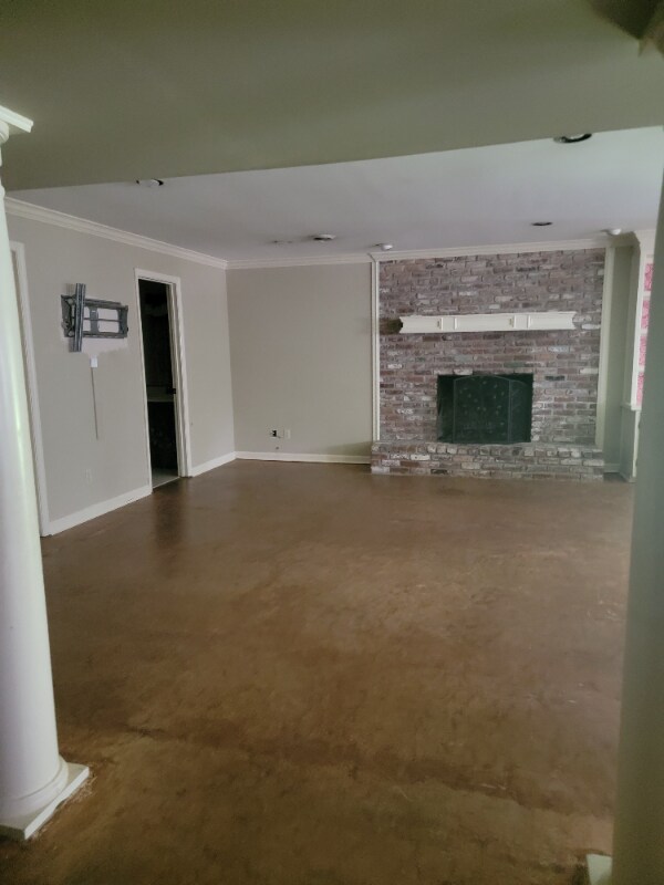 Building Photo - 712 E Fox Den Dr
