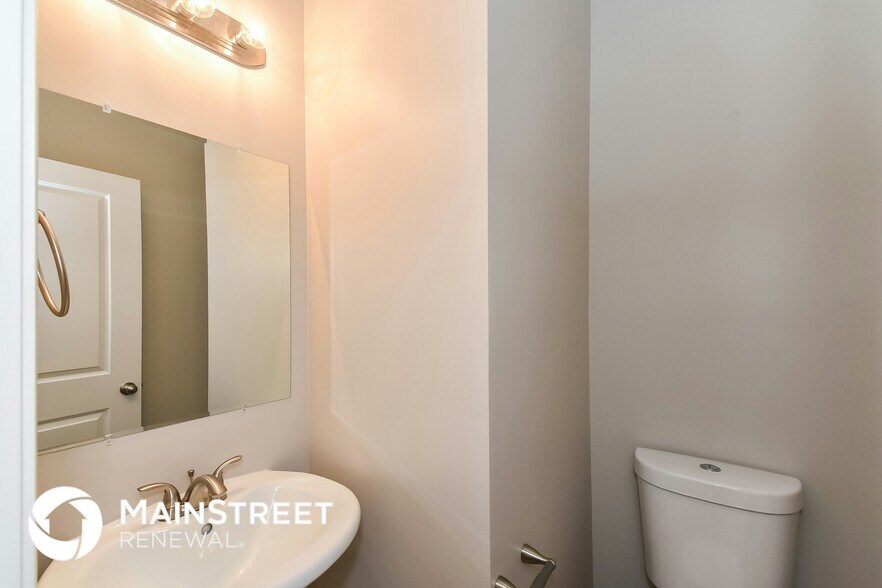 Building Photo - 7376 St Peter Way