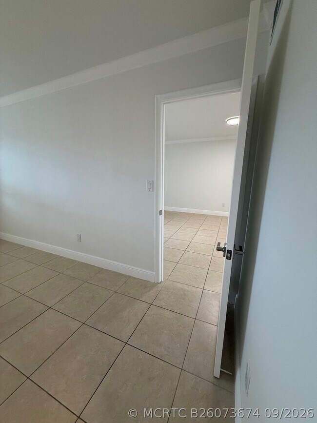 Building Photo - 7732 Camino Real